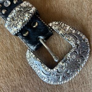 Silver Embellished Belt with Floral Buckle